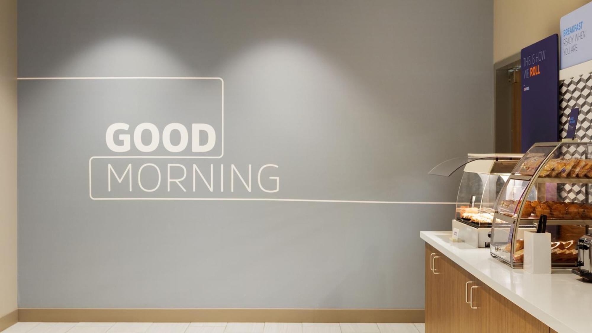 Express & Chatsworth By Ihg 2* Los Angeles